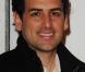Juan Diego Florez (photo : en mai 2008 au festival de Tribeca) et sa femme Julia ont accueilli leur premier enfant, Leandro, le 9 avril 2011, une demi-heure avant que le ténor assure sa représentation du Comte Ory de Rossini au Met.