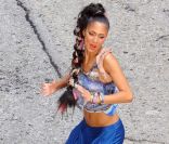 Changement de tenue pour la belle Nicole Scherzinger. Los Angeles, 21 avril 2011<br />
