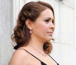 La très belle Alyssa Milano, enceinte, lors de l\'événement Be a Star, organisé par Creative Coalition au Washington Club de Washington DC, le 29 avril 2011.