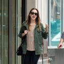 Leighton Meester : Loin de Gossip Girl, elle retrouve un look branché casual !