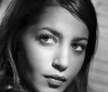 Leïla Bekhti par le Studio Harcourt Paris.