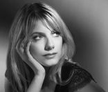 Mélanie Laurent par le Studio Harcourt Paris.