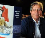 Jean-Louis Debré lors des Journées du Livre et vin le 1er mai 2011 à Saumur