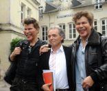 Igor et Grichka Bogdanov lors des Journées du Livre et vin le 1er mai 2011 à Saumur