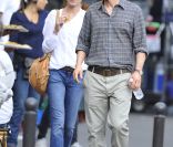 Carla Bruni sur le tournage de Midnight in Paris, juillet 2010