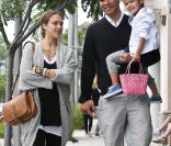 Jessica Alba en famille en mai 2011 à L.A﻿
