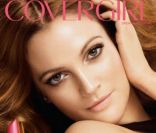 Drew Barrymore prend la pose pour Covergirl