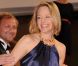 Jodie Foster en pleine crise de rire avec une amie lors de la projection de Melancholia, le 18 mai 2011, dans le cadre du 64e festival de Cannes.
