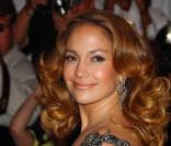 Jennifer Lopez au Superheroes : Fashion and Fantasy, au MET de New York