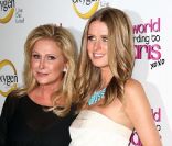 Nicky Hilton et sa mère Kathy à la soirée de lancement de sa télé-réalité Le Monde selon Paris, le 17 mai 2011 à Los Angeles