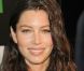 Jessica Biel dans le nouveau spot du mascara Revlon