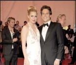 Alice Evans et son mari Ioan Gruffud à la soirée du MET à New York, le 5/05/08
