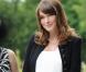 Epanouie comme jamais, la future maman Carla Bruni-Sarkozy accueille les épouses des chefs d'Etat du G8 à la villa Strassburger à Deauville, le 26 mai 2011. Elle ne peut plus cacher ses rondeurs ! 