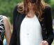 Carla Bruni-Sarkozy accueille les épouses des chefs d'Etat du G8 à la villa Strassburger à Deauville, le 26 mai 2011
