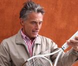Gérard Holtz lors de la neuvième journée des internationaux de tennis de Roland Garros 2011 le 30 mai 2011 
