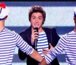 Florian Giustiniani se prend pour Julien Doré et chante Les Limites dans X Factor le 31 mai 2011 sur M6