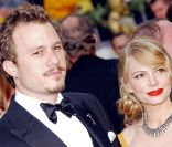 Michelle Williams et le père de sa fille, le regretté Heath Ledger, le 5 mars 2006 à Hollywood<br />