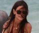 Katie Holmes et Suri Cruise se baignent sur une plage de Miami le 18 juin 2011