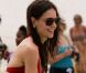 Katie Holmes et Suri Cruise profitent d'une belle après-midi sur une plage de Miami le 18 juin 2011