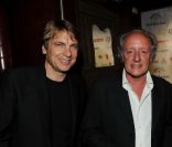 Didier Gustin et Didier Barbelivien aux trophées de l'écologie, à Paris.