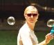 Heidi Klum s'amuse à faire des bulles en compagnie de ses enfants Leni, Henry et Johan au parc à New York le 25 juin 2011
