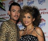 Michal et Ysa Ferrer lors du 75e anniversaire de la célèbre boîte de nuit le Balajo à Paris le 27 juin 2011