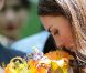 Le prince William et Catherine, duchesse de Cambridge, ont respecté la tradition en plantant un arbre, symbole d'amour, à Ottawa, au Canada, le 2 juillet 2011