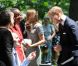 Le prince William et Catherine, duchesse de Cambridge, ont respecté la tradition en plantant un arbre, symbole d'amour, à Ottawa, au Canada, le 2 juillet 2011
