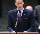 William prononce son discours à la cérémonie de bienvenue organisée à l'hôtel de Ville de Québec, le 3 juillet 2011.