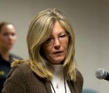 Terry Probyn, maman de Jaycee Dugard, au tribunal à Placerville (Californie), le 2 juin 2011.