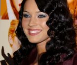 Megan Fox en 2004, alors qu'elle était encore une inconnue. Un visage de poupée et d'adolescente aux joues rebondies 