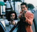 Rob Estes et Mitzi Kapture, armes à la main, dans les dessous de Palm Beach !