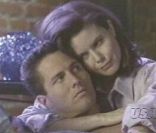 Rob Estes et Mitzi Kapture dans les dessous de Palm Beach !