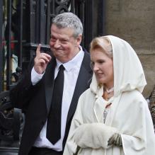 Guy Carlier et son épouse Joséphne le jour de leur mariage, en novembre 2006.