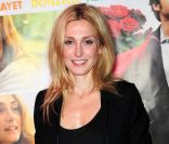 Julie Gayet lors de l'avant-première de L'Art de séduire le 21 juillet 2011