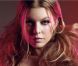 La chanteuse Fergie a été en 2009 le visage de la campagne  Viva Glam  par M.A.C. 