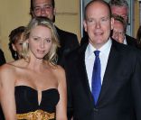 Le prince Albert et Charlene lors de la soirée de clôture du 62e Festival de Musique de Menton. Le 16 août 2011