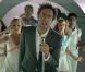 Gary Lightbody et Snow Patrol prennent le risque de désarçonner leurs fans avec leur nouvel album  Fallen Empires , annoncé par le single  Called out in the dark  et son clip très dansant !
