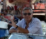 George Clooney arrive à Venise pour présenter son film  The Ides of March  à la Mostra, le 30 août 2011.