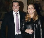 L eprince Charles-Philippe d'Orléans et son épouse Diana, duchesse de Cadaval, attendent leur premier enfant pour février 2012.