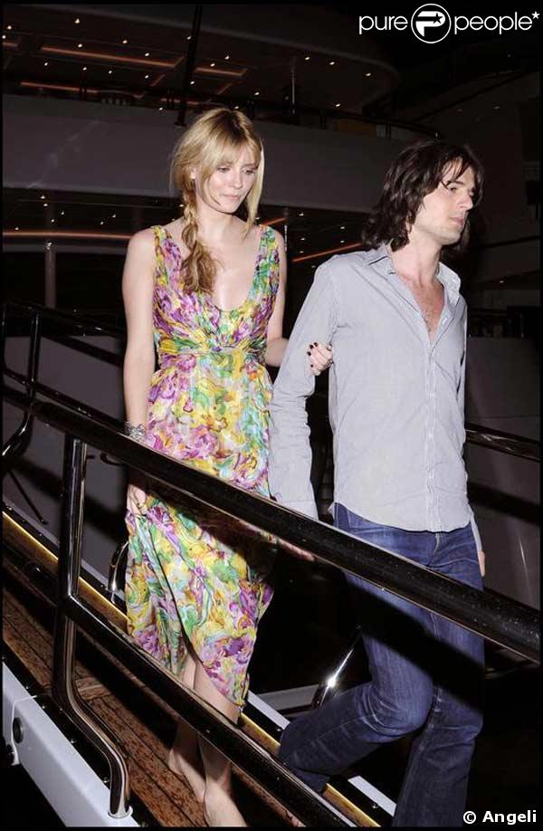 Mischa Barton et un ami