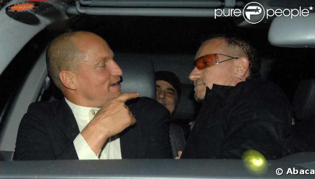 Bono et Woody Harrelson, à je te tiens tu me tiens