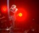 Eddy Mitchell fait ses adieux à la scène à l'Olympia. Images BFMTV du concert du 3 septembre 2011.