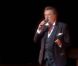 Eddy Mitchell fait ses adieux à la scène à l'Olympia. Images BFMTV du concert du 3 septembre 2011.
