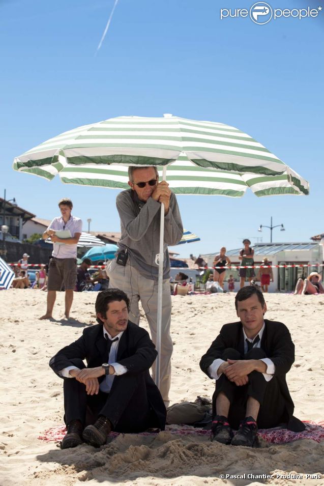 Patrice Leconte, Nicolas Giraud et Clément Sibony sur le tournage de  Voir la mer , 2011.
