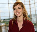 La ravissante Louise Bourgoin présente Un heureux événement, à Lille, le mardi 6 septembre 2011.