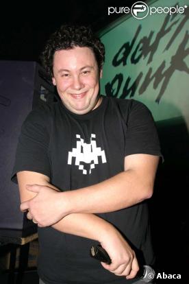 Joachim Garraud, qui s'illustre au côté du couple Guetta, enflammera le VIP Room