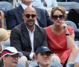 Au moment du dernier carré, les stars, comme Stanley Tucci, investissent l'US Open, à Flushing  Meadows. Le 10 septembre, pour voir Djokovic, Nadal, Federer, Murray ou  encore Serena Williams sur le court, elles étaient nombreuses !