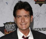 Charlie Sheen arrive à l'enregistrement de l'émission  Roast , sur Comdey Central, à Los Angeles, le 10 septembre 2011.