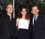 Le consul David Martinon, Dany Boon et sa femme Yaël au sein de la maison du consul de France à Los Angeles le 14 septembre 2011